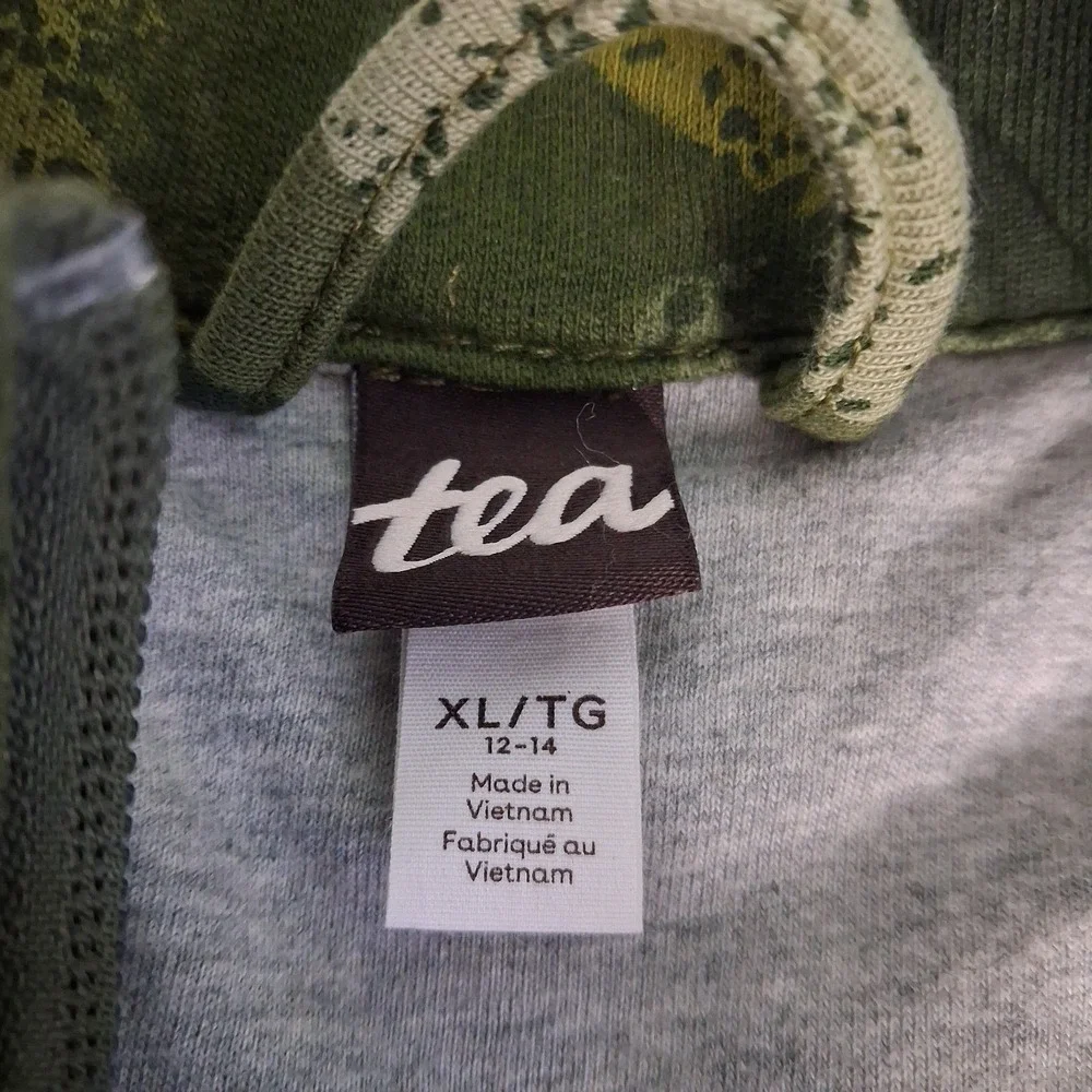 Tea Collection Jacket Youth Size‎ XL 12-14 Quilted  Green Camouflage Fall Spring
